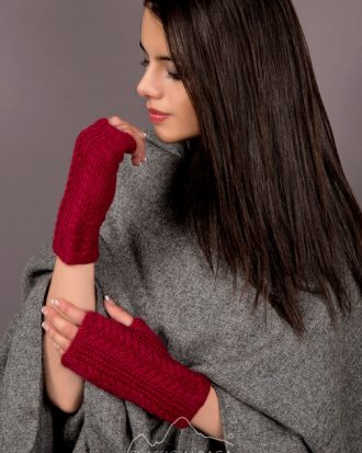 Cable Fingerless Gloves